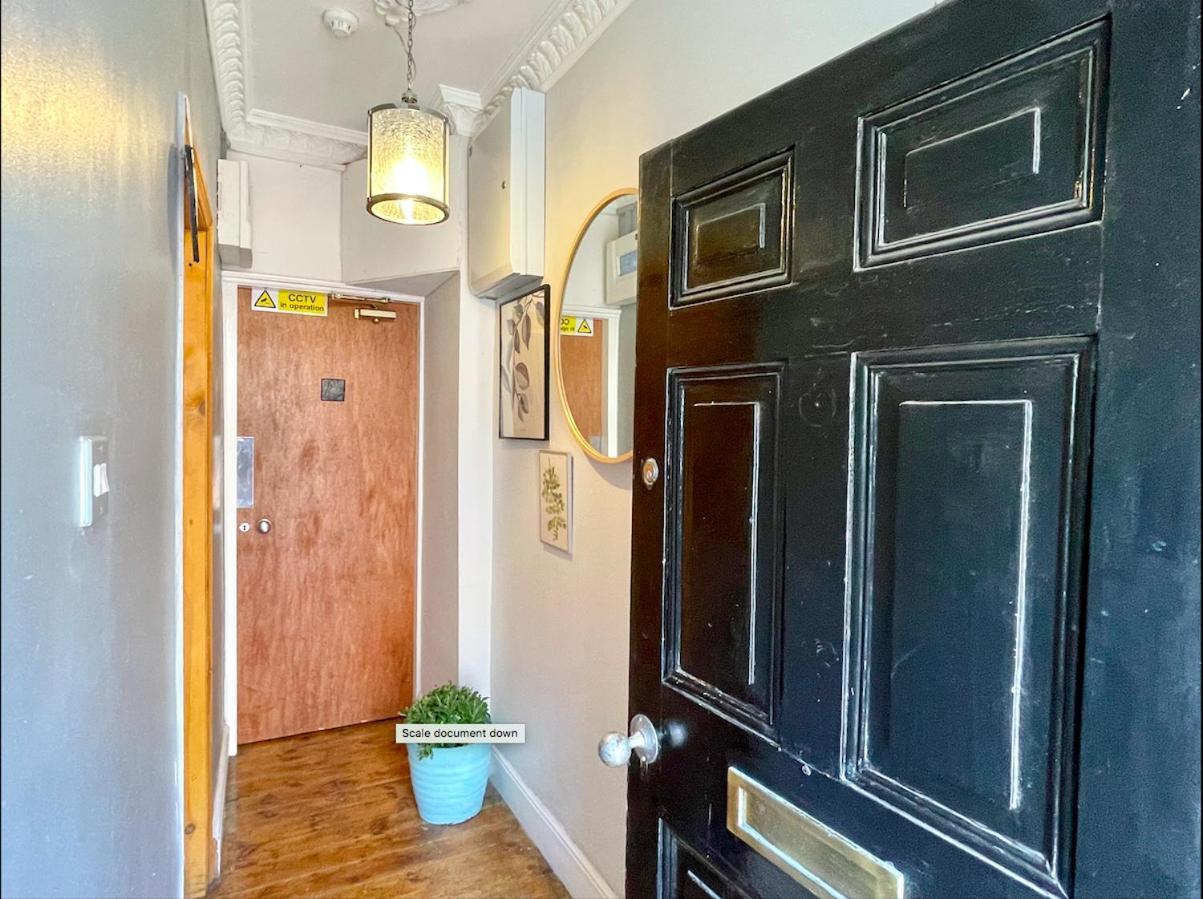 The Location- 1 Free Private Parking Space - 60 Second Walk 2 Minster! York Esterno foto