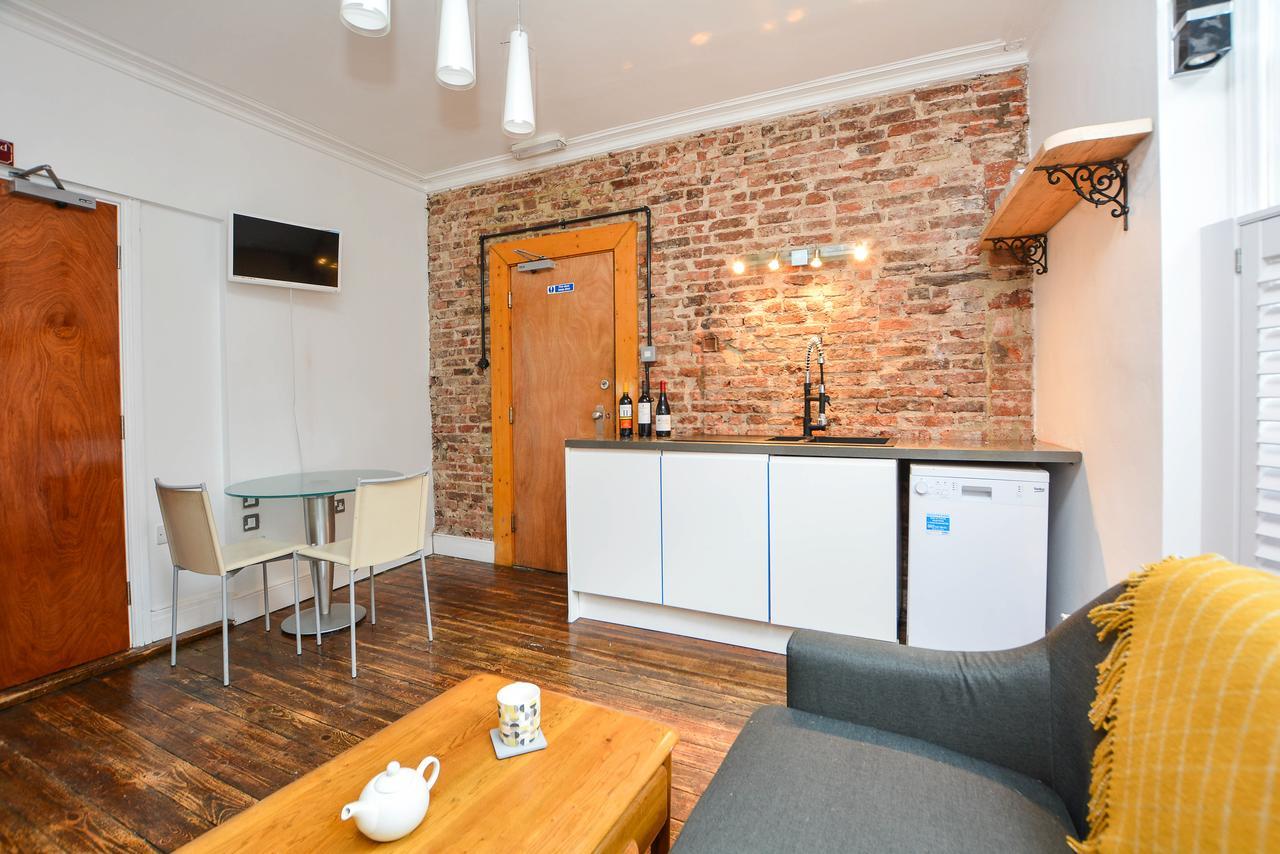 The Location- 1 Free Private Parking Space - 60 Second Walk 2 Minster! York Esterno foto